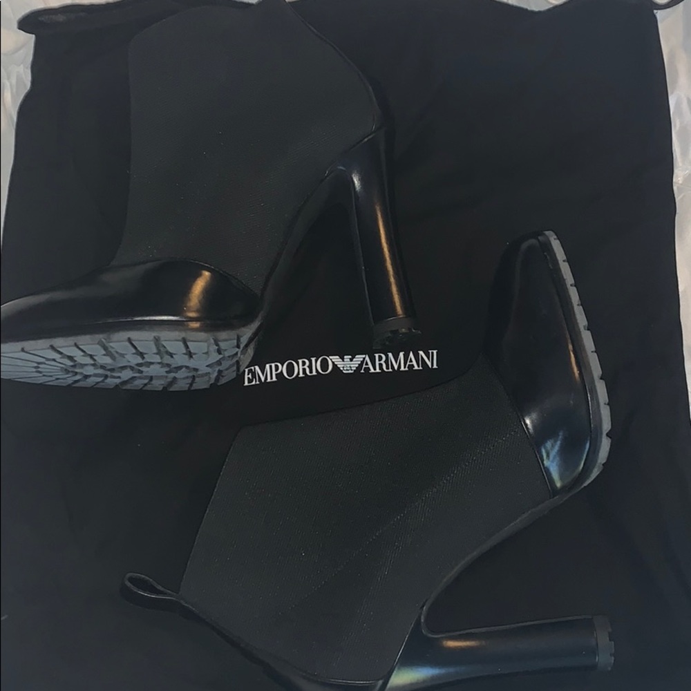 Booties black